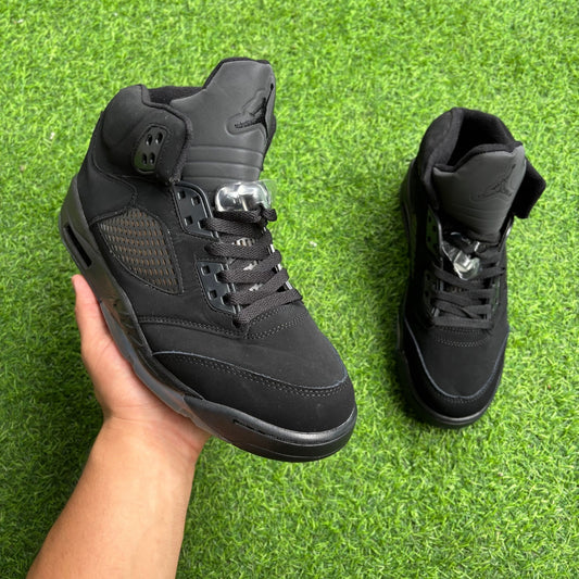 Jordan Retro 5 Black Cat