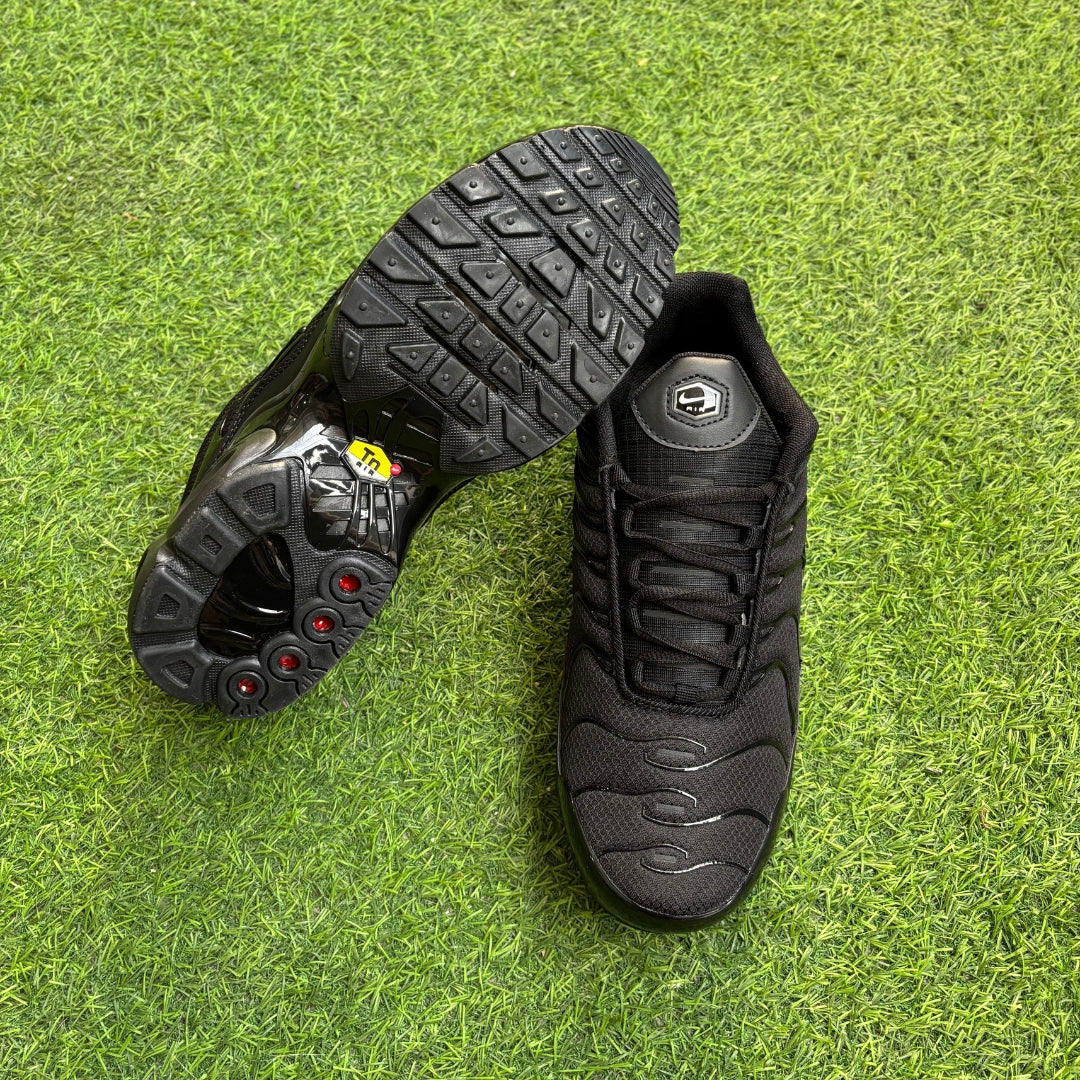 Air Max Plus TN negras