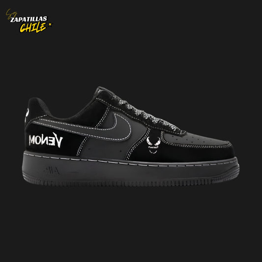 Nike Venom Black