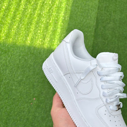Nike Air Force 1 Blancas '07 – Clásicas