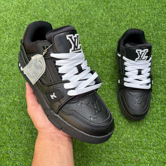Louis Vuitton Treiner Black
