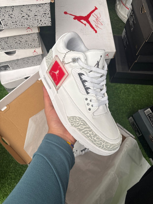 Jordan 3 Pure Money