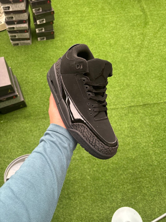 Jordan 3 Black Cat