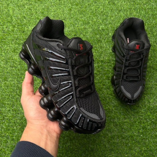 Nike Multishox Black